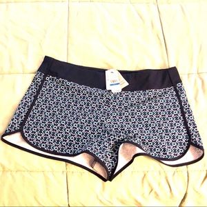 NWT Tommy Bahama Active Pull On Shorts